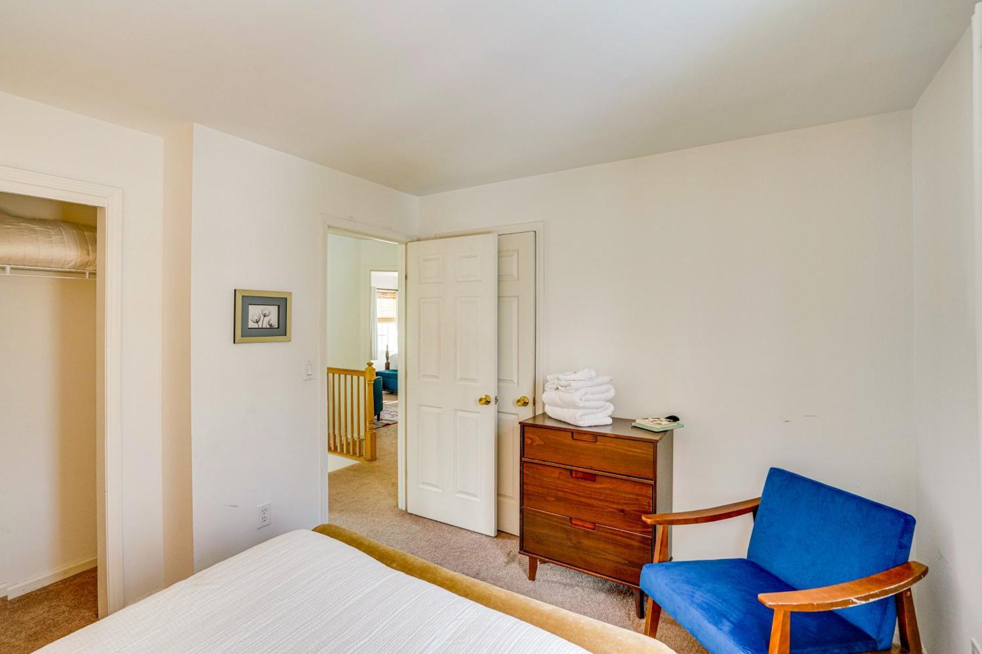 Private Guest House In Dtwn Lenox, Walk To Dining! Luaran gambar