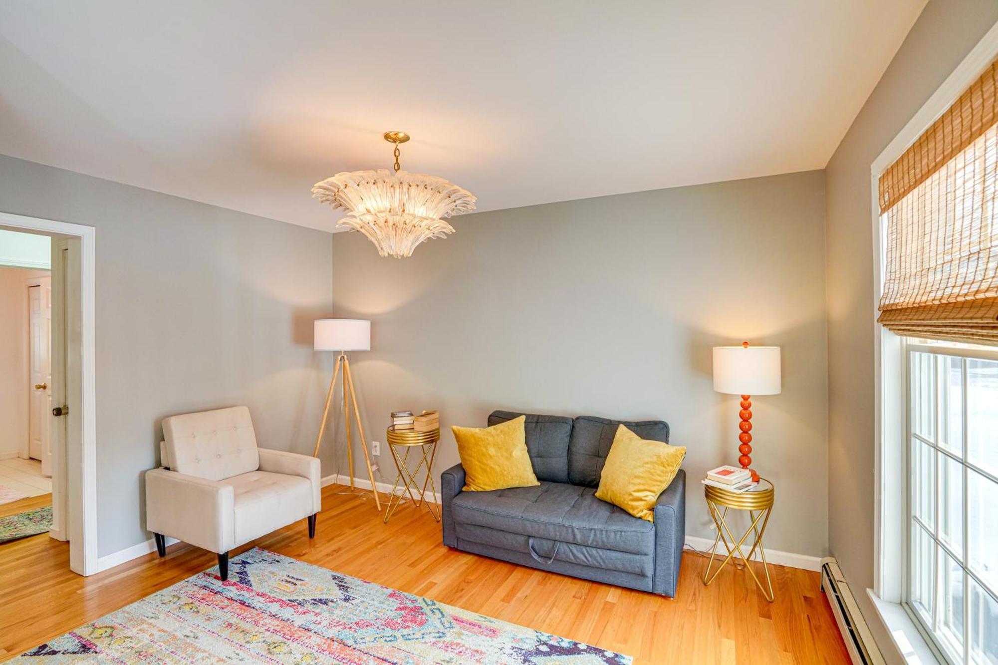 Private Guest House In Dtwn Lenox, Walk To Dining! Luaran gambar