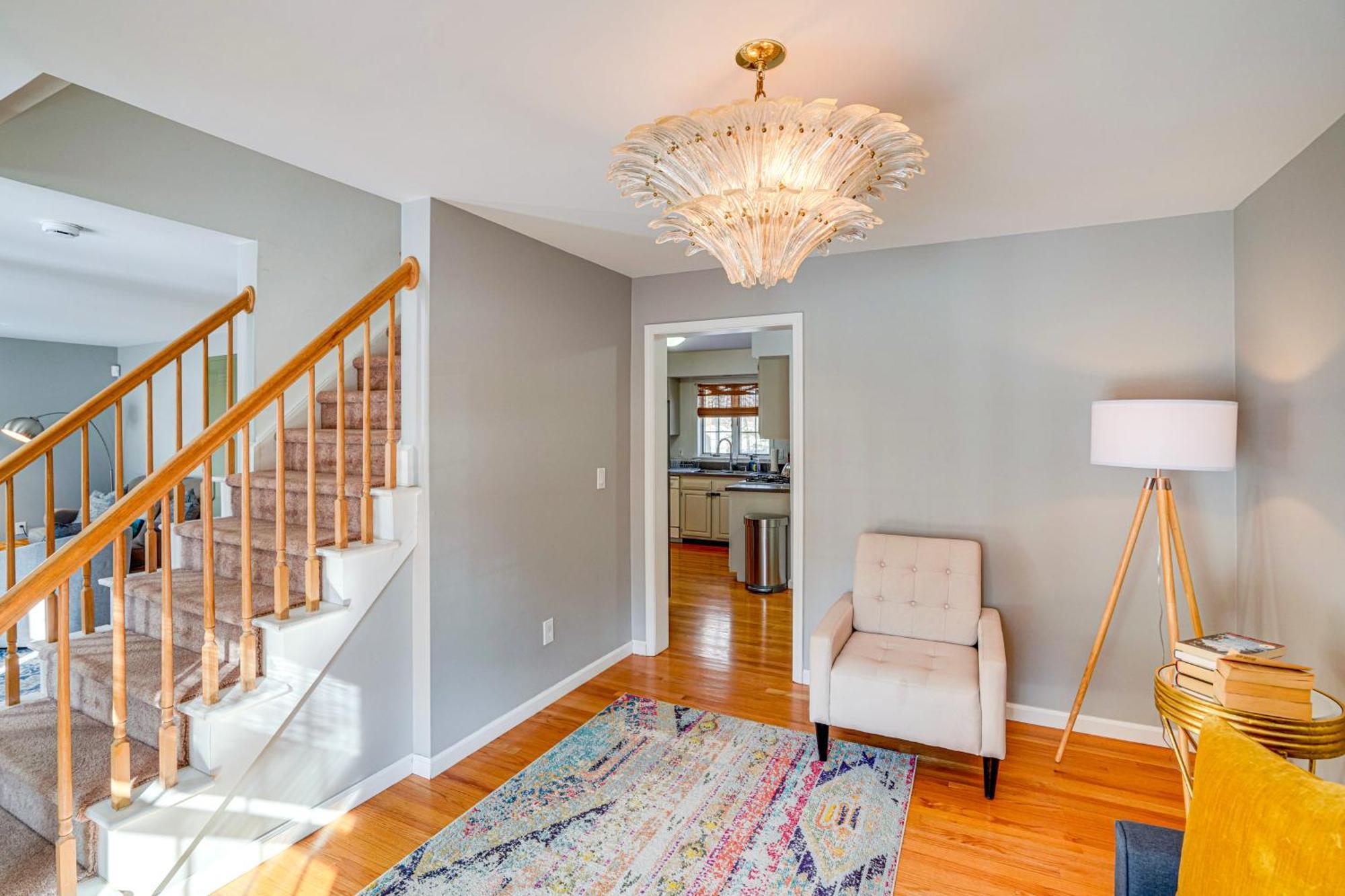 Private Guest House In Dtwn Lenox, Walk To Dining! Luaran gambar