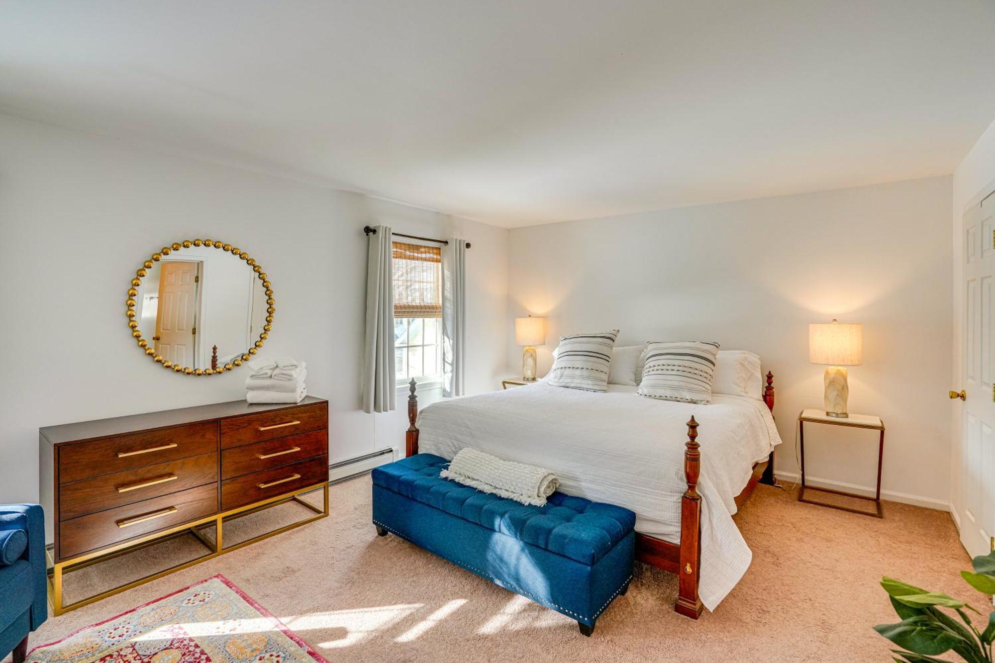Private Guest House In Dtwn Lenox, Walk To Dining! Luaran gambar